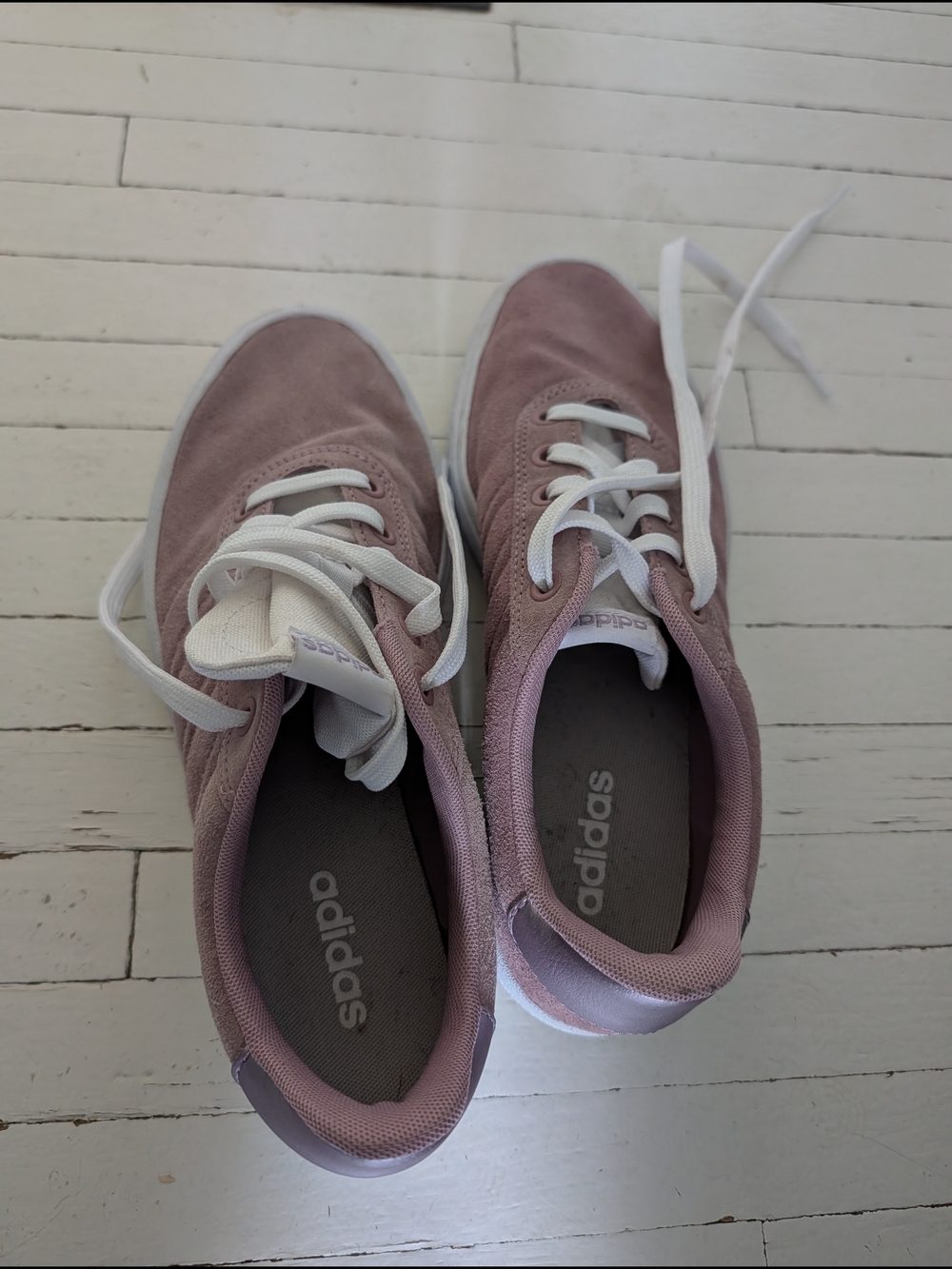 adidas Women’s Mauve Lace-Up Sneakers with White Laces